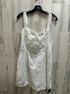 White Dress Casual Short Abercrombie And Fitch, Size L