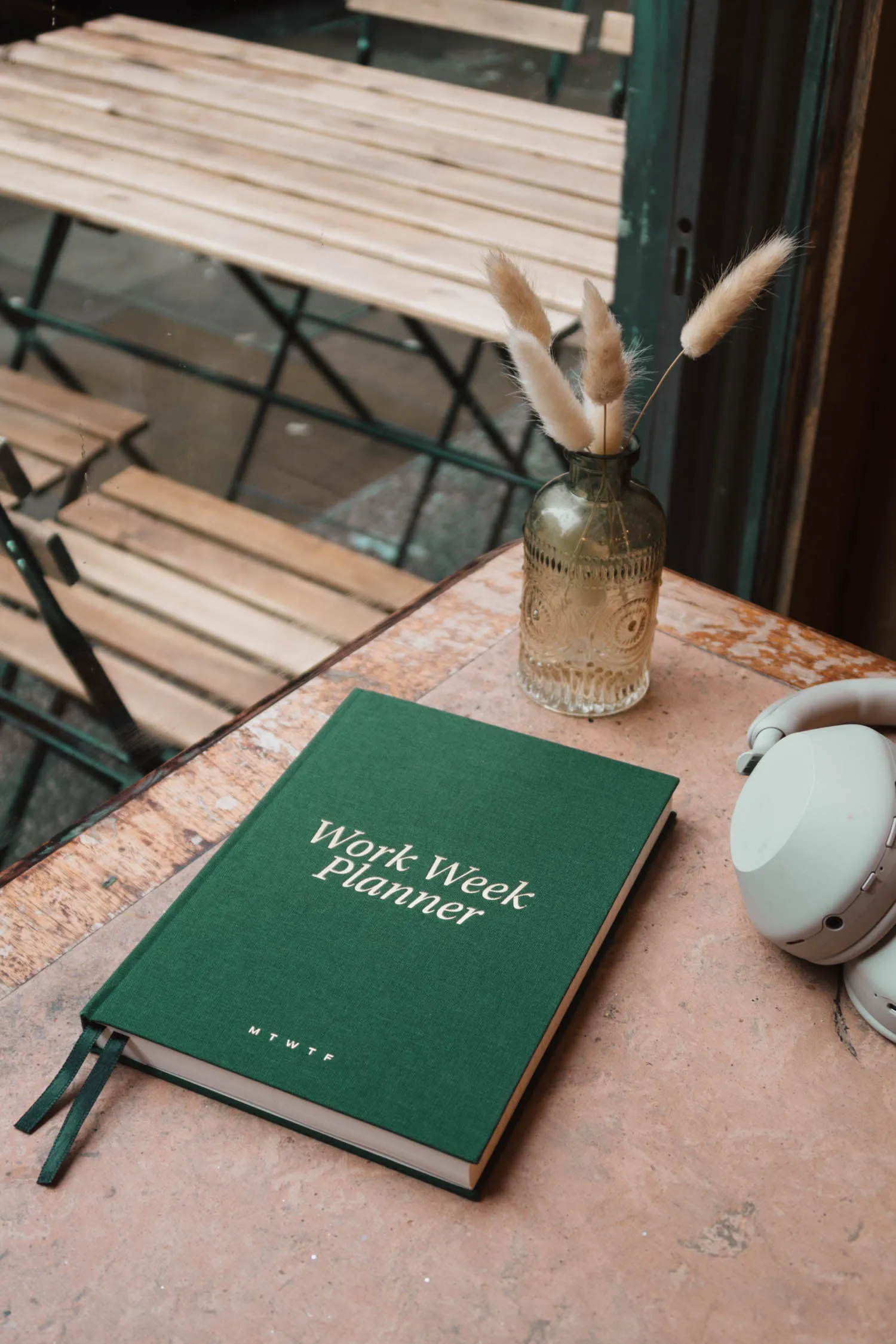 Work Week Daily Planner | Corporate Girlie Collection