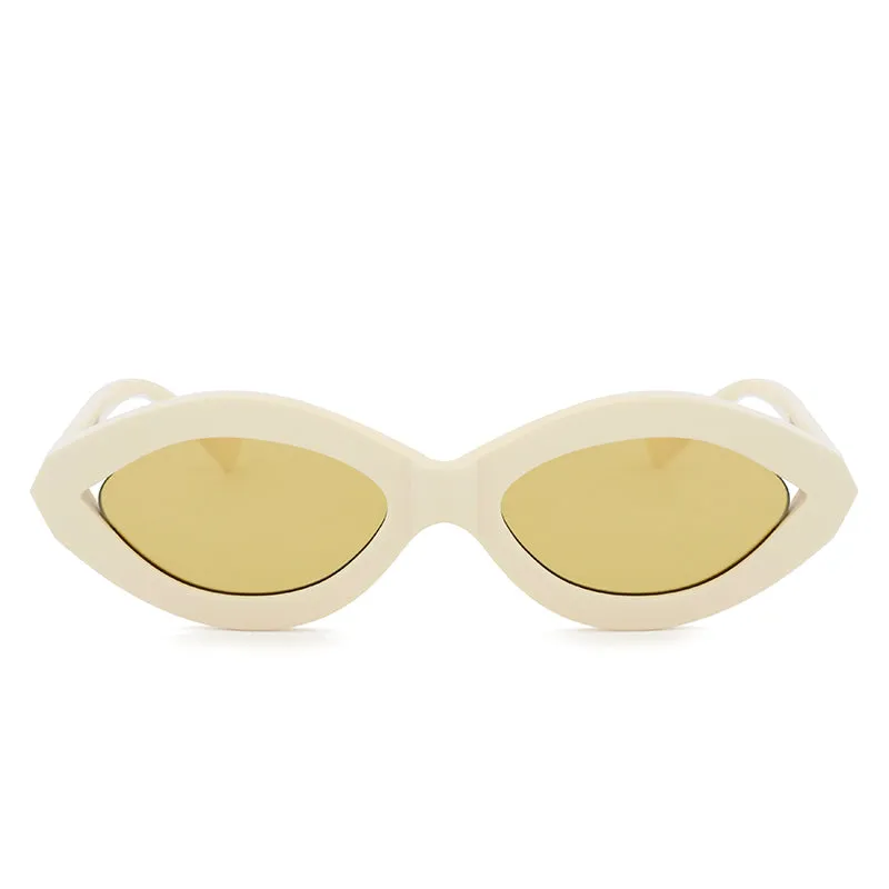 ZOOM: IVORY